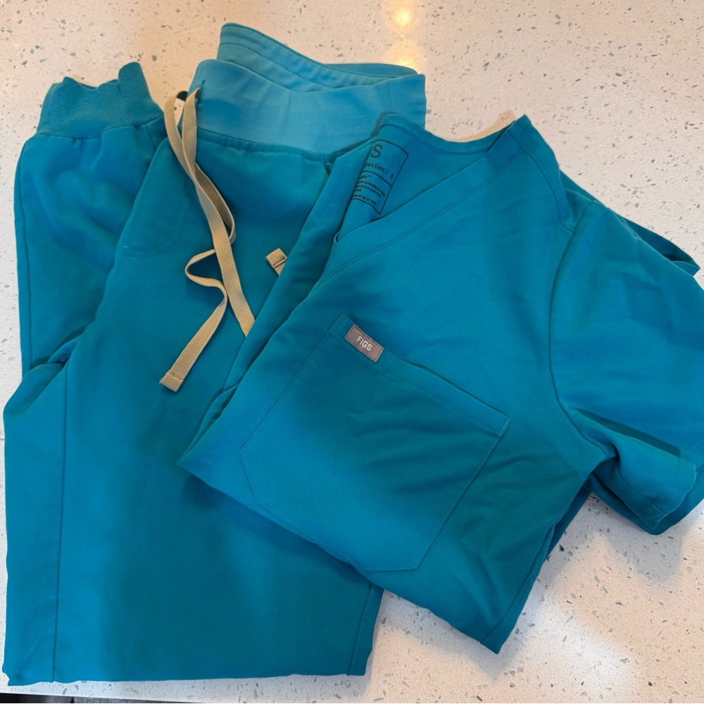 Figs Teal Scrub Set